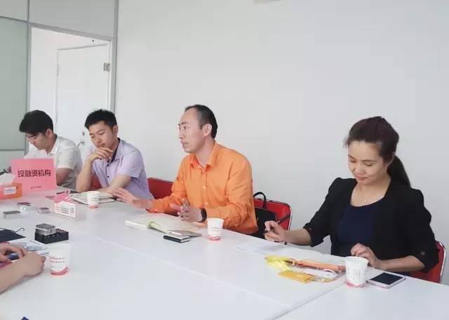 東方龍商務(wù)舉行三場投資選址項(xiàng)目政府對接會,并將同步推進(jìn)項(xiàng)目考察 東方龍商務(wù)舉行三場投資選址項(xiàng)目政府對接會,并將同步推進(jìn)項(xiàng)目考察