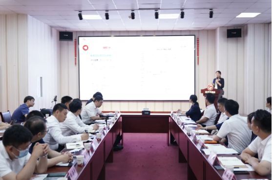 5區(qū)1市1縣組團(tuán)招商引資！遼陽市市長王一兵一行蒞臨考察東方龍商務(wù)集團(tuán)