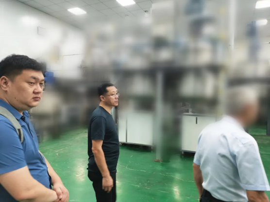 攻克國內(nèi)生產(chǎn)技術(shù)難題！江蘇某地方政府成功對(duì)接考察高端醫(yī)療耗材擴(kuò)建投資選址項(xiàng)目企業(yè)