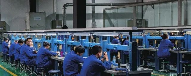 集團(tuán)全力助推河南滎陽市委托招商引資，搶占發(fā)展先機(jī)，打造開放經(jīng)濟(jì)新高地！