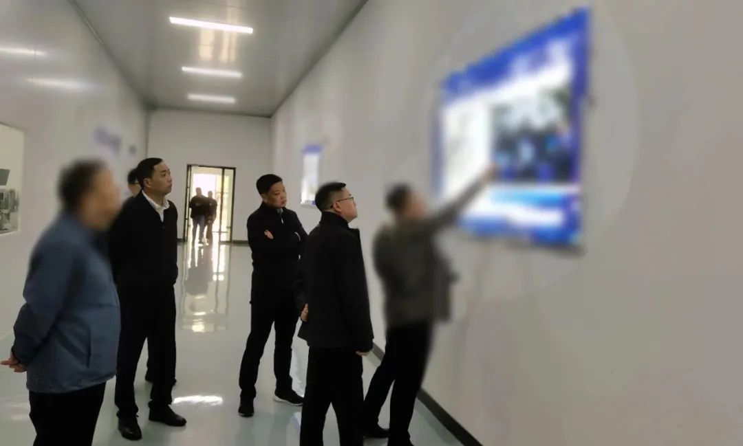 投資額20億，年產(chǎn)值30億！四川某地方政府實地對接新型光電子器件制造投資選址項目