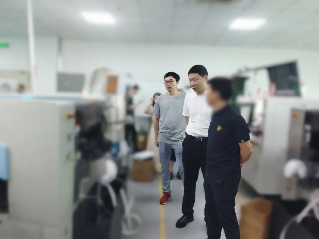 小米、華為等知名企業(yè)合作伙伴！四川某地方政府實地對接高品質(zhì)智能電子設(shè)備生產(chǎn)投資選址項目