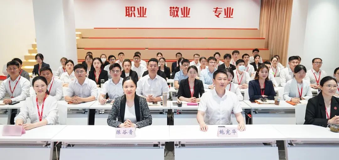 大項目“頂天立地”，跑出落地“加速度”！5月下旬，集團33個優(yōu)質(zhì)投資選址項目成功通過評估