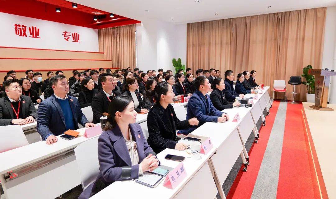 決戰(zhàn)決勝四季度，儲備項(xiàng)目迎新年！1月下旬，集團(tuán)共45個優(yōu)質(zhì)投資選址項(xiàng)目通過評估