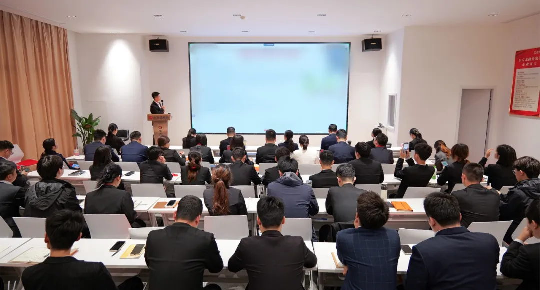 節(jié)前沖刺，含11家上市公司、國(guó)企央企、外資及500強(qiáng)企業(yè)對(duì)外布局項(xiàng)目！4月下旬，集團(tuán)共42個(gè)優(yōu)質(zhì)投資選址項(xiàng)目通過評(píng)估