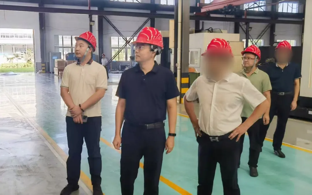 業(yè)內(nèi)領(lǐng)先的能源裝備制造商與能源服務(wù)運(yùn)營(yíng)商，提供一體化解決方案！甘肅某地方政府實(shí)地對(duì)接高端油氣裝備+油氣服務(wù)投資選址項(xiàng)目